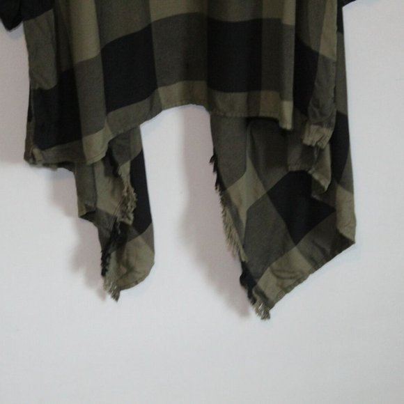 Maurices Plaid Open Front Cardigan Green Black Raw Edge Plus Size 1 1X H11656 - Picture 6 of 8